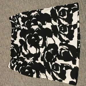 NY&Co Floral Pencil Skirt